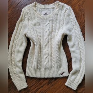 VINTAGE 2000s Hollister Cable Knit Sweater